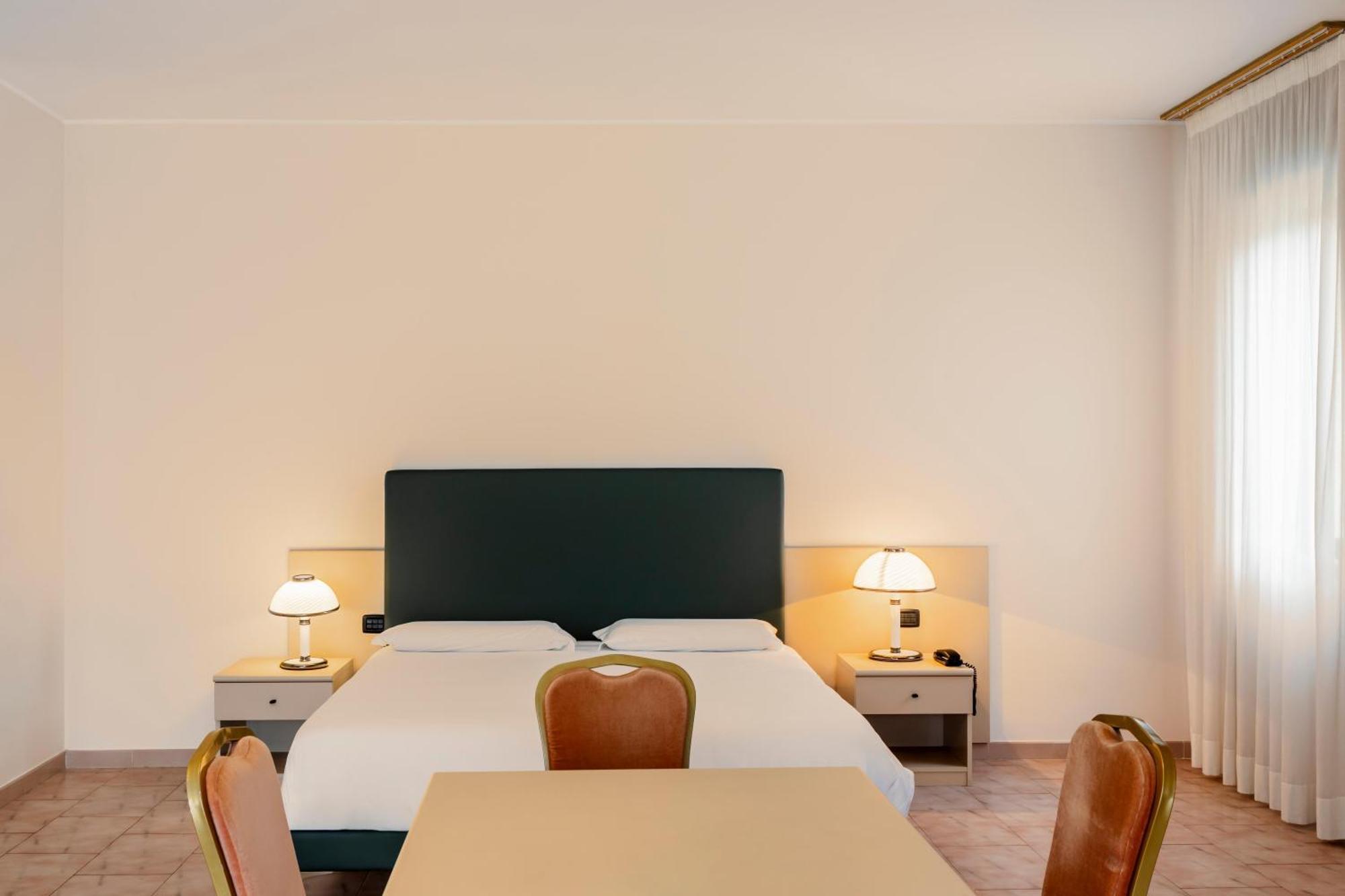 B&B Hotel Bari Rondo Esterno foto